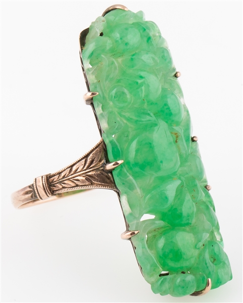 10K YELLOW GOLD CARVED JADE RING 