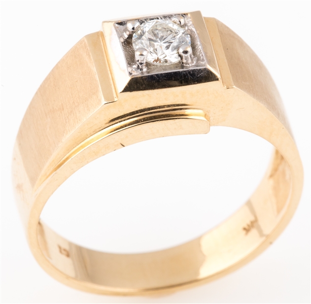 MENS 14K YELLOW GOLD SOLITAIRE DIAMOND RING