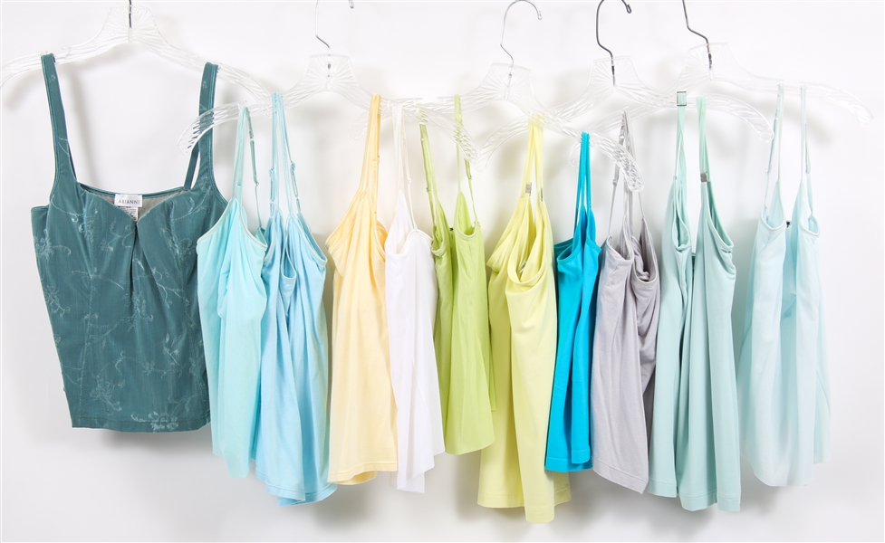 WOMENS CAMISOLES - LOT OF 11