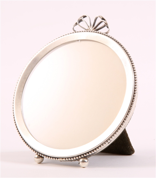 AUCELLO STERLING SILVER ROUND PICTURE FRAME
