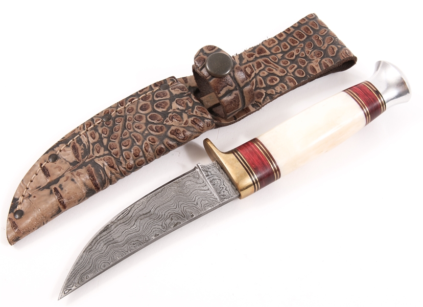 DAMASCUS FIXED BLADE KNIFE WITH LEATHER SHEATH