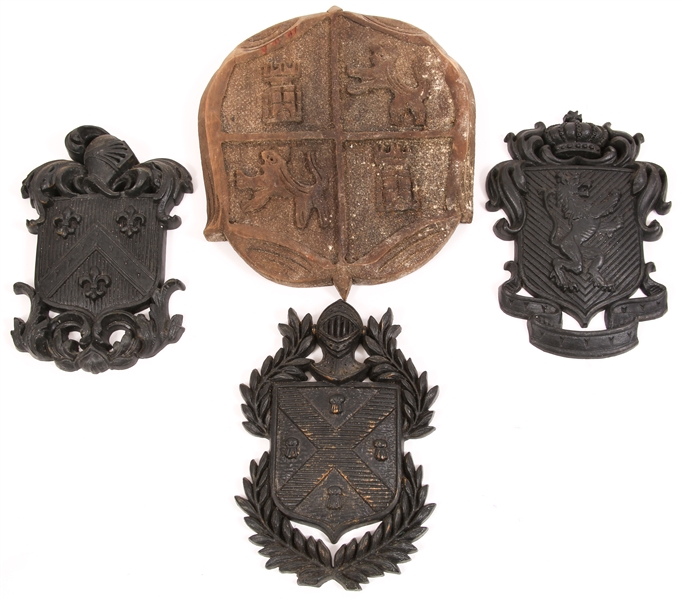 HERALDIC COAT OF ARMS WALL PLAQUES - LOT OF 4