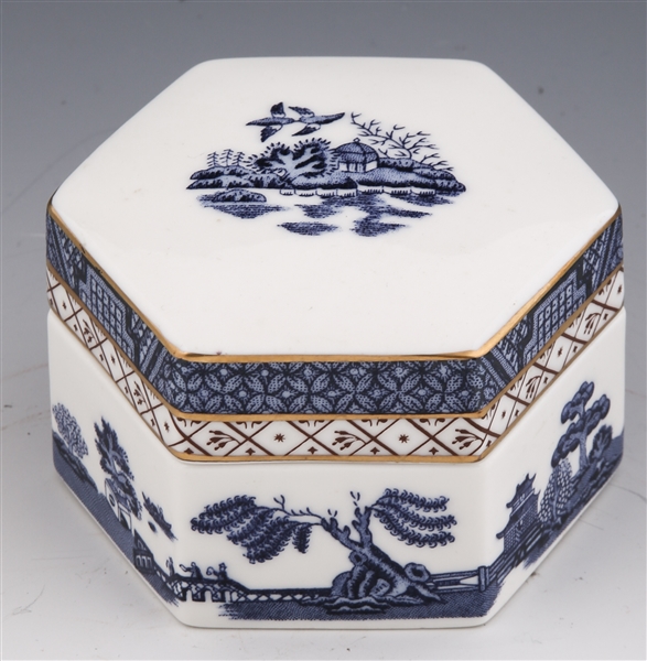 ROYAL DOULTON BOOTHS "REAL OLD WILLOW" HEXAGONAL BOX
