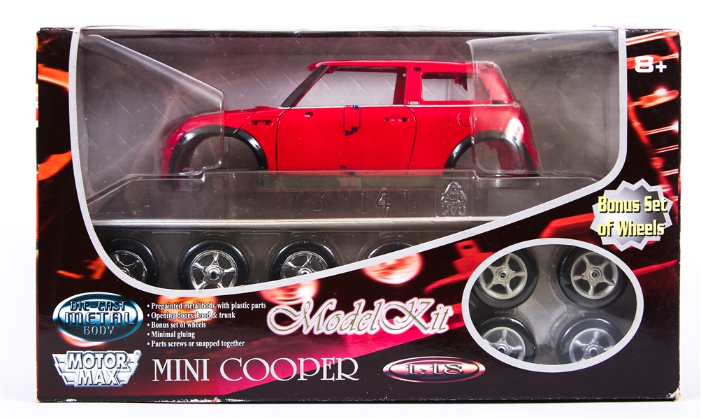 MOTOR MAX MINI COOPER MODEL CAR KIT - RED