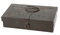 NEW YORK CENTRAL RAILROAD SYSTEM FIRST AID METAL BOX
