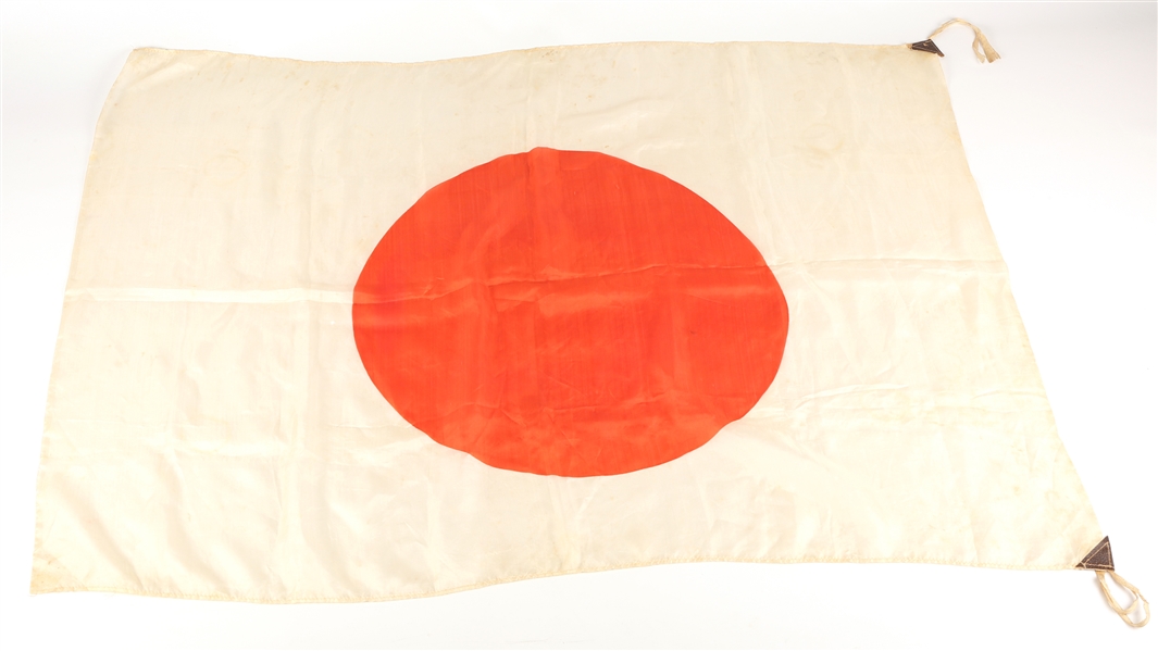 WWII JAPANESE SILK MEATBALL FLAG