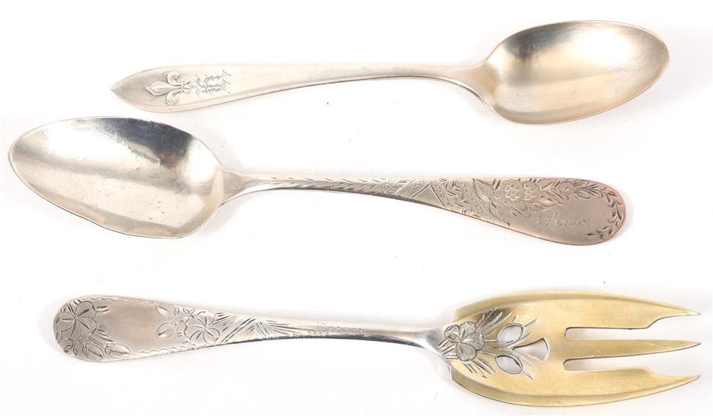 TOWLE & WALLACE STERLING SILVER ENGRAVED FORK & SPOONS