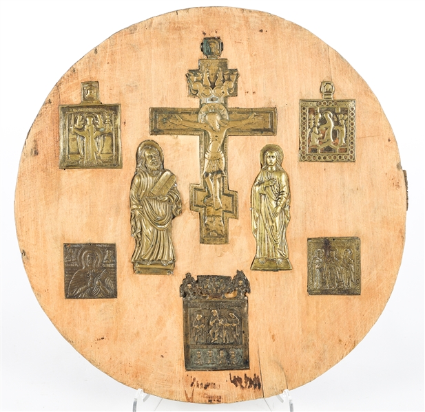 BYZANTINE STYLE TRAVELING ICONS IN WOOD