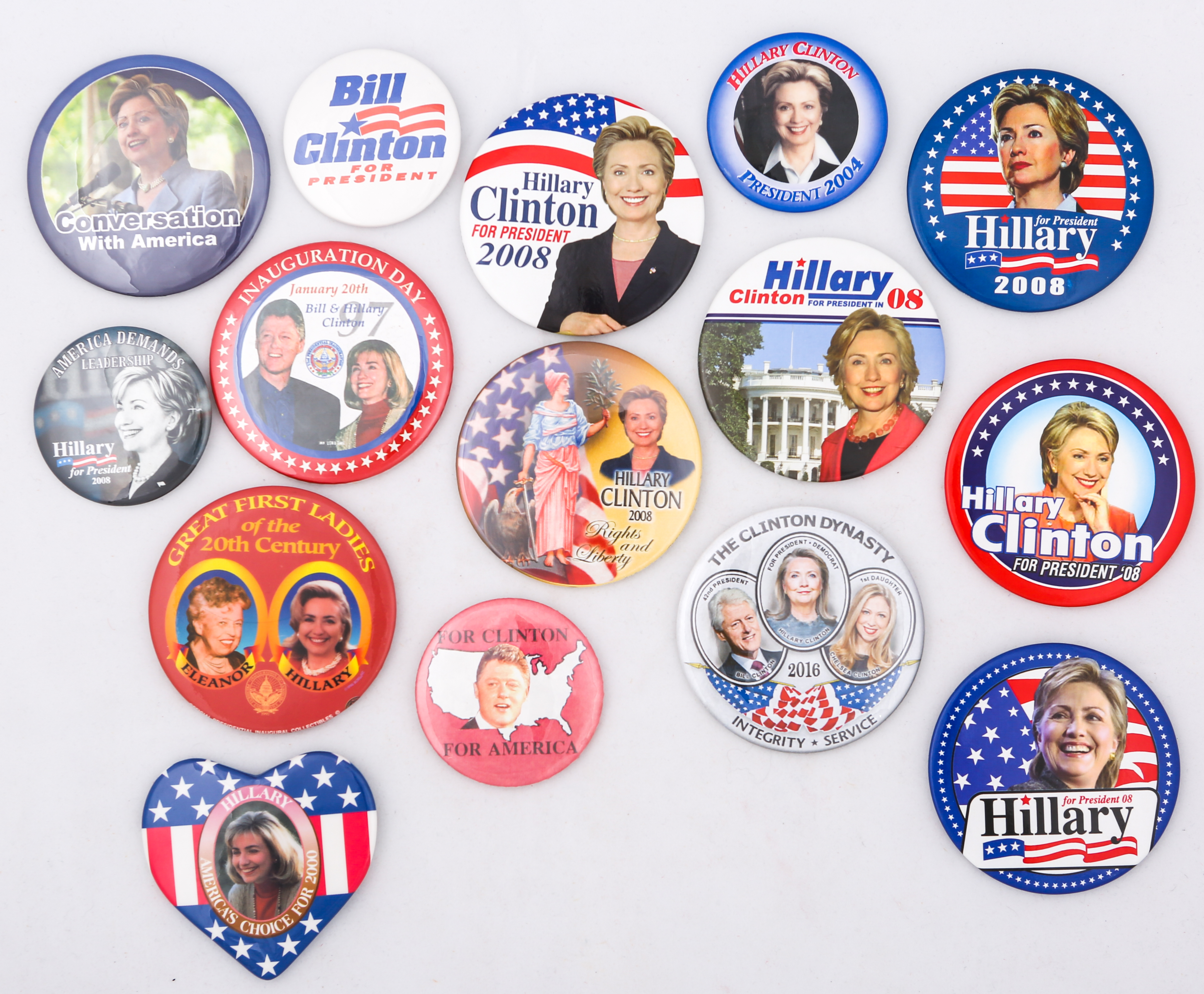 Clinton Buttons Lot Detail - PRESIDENTIAL POLITICAL CAMPAIGN BUTTONS - CLINTON LOT