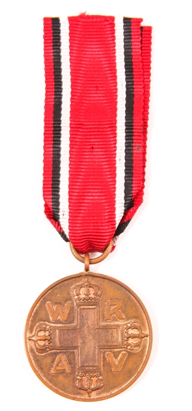 EARLY 20TH CENTURY PRUSSIAN RED CROSS MEDAL, THIRD CLASS - BRONZE