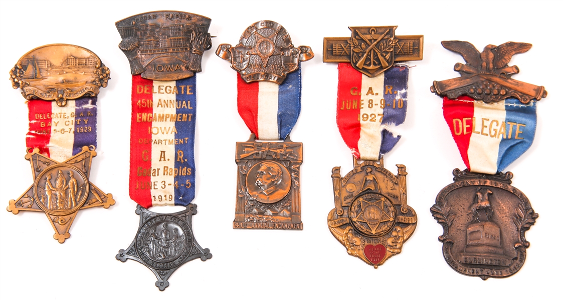 EARLY 20TH C. GRAND ARMY OF THE REPUBLIC BADGES