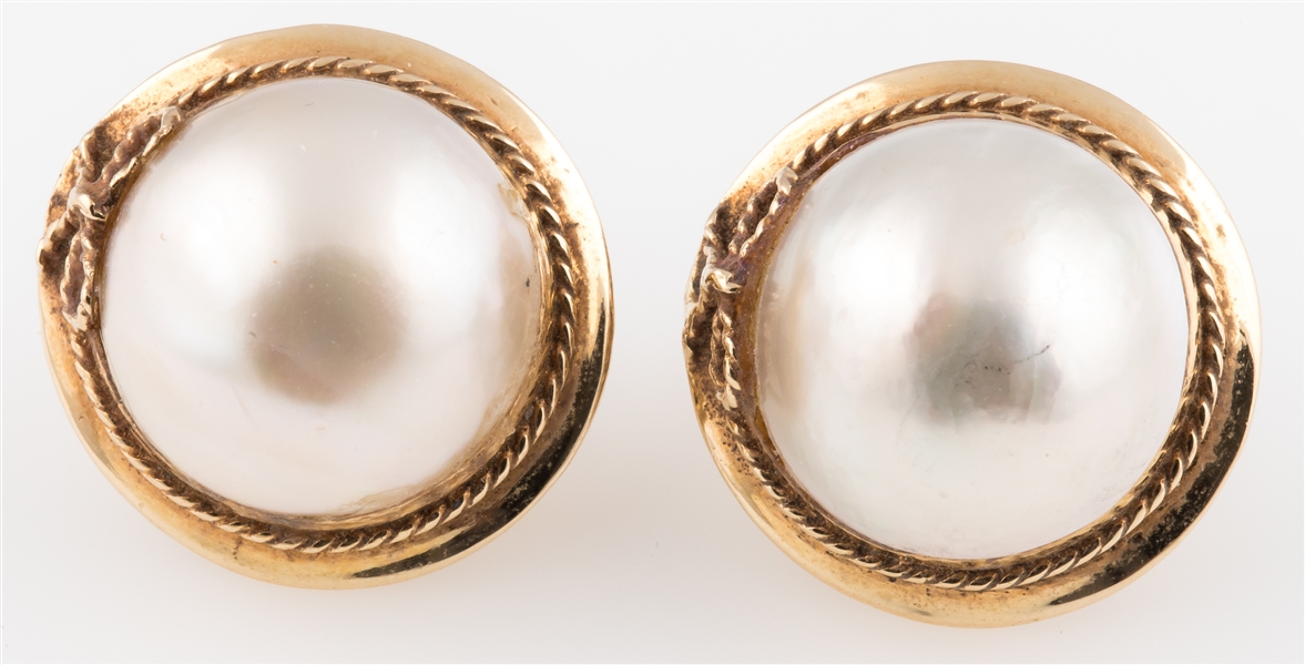 14K YELLOW GOLD MABE PEARL LEVER BACK EARRINGS