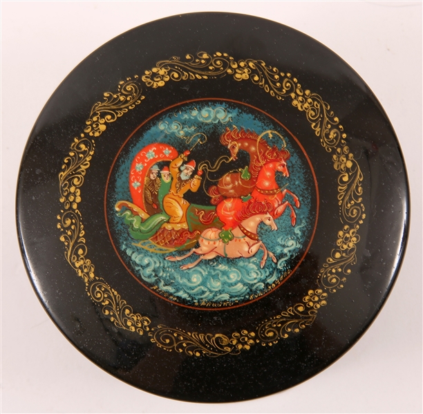 RUSSIAN MSTERA TROIKA LACQUER BOX - SIGNED