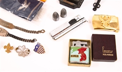 MIXED LOT OF SOUVENIRS AND MILITARY PINS