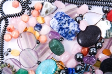 LOOSE SEMI-PRECIOUS STONES AND BEADS 100+