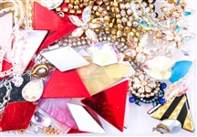 LOOSE RHINESTONES AND EMBELLISHMENTS 100+
