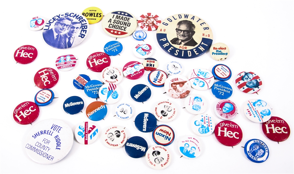 PRESIDENTIAL POLITICAL CAMPAIGN BUTTONS - 1960s - 1970s