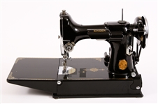 SINGER FEATHERWEIGHT 221 ELECTRIC SEWING MACHINE