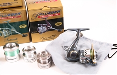 PFLUEGER FISHING REELS AND EXTRA SPOOLS - LOT OF 11
