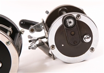 LOT OF 3 SALTWATER FISHING REELS - PENN AND DAIWA