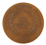 1939 N.Y. WORLD'S FAIR CHRISTIAN SCIENCE BUILDING MEDAL