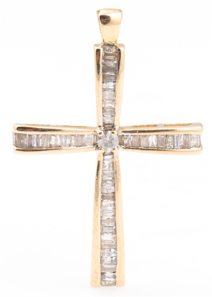 10K YELLOW GOLD DIAMOND CROSS PENDANT 