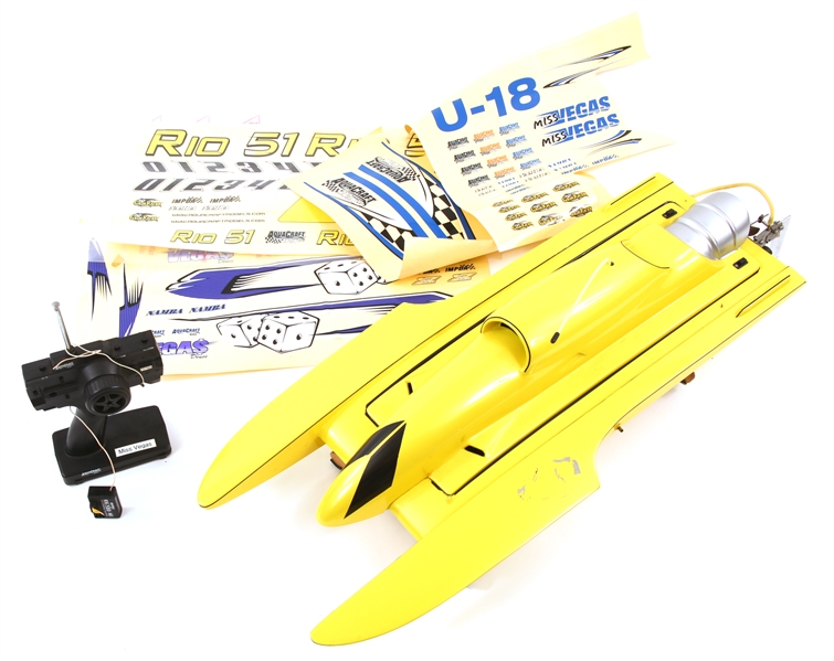 AQUACRAFT MISS VEGAS RC BOAT