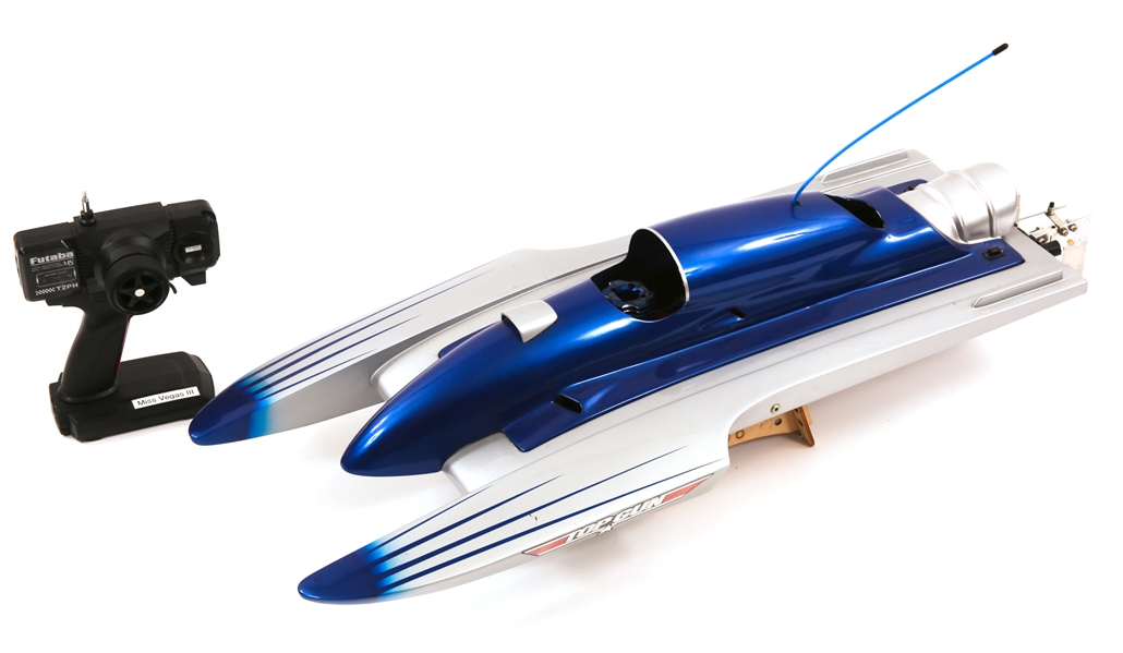 AQUACRAFT MISS VEGAS RC BOAT IN BLUE AND SILVER