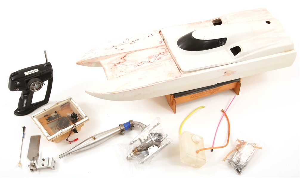 PRO BOAT THUNDERCAT NITRO CATAMARAN RC BOAT