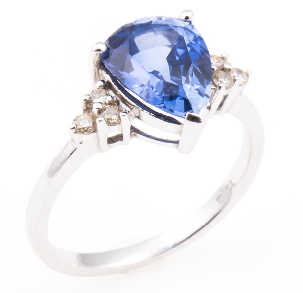 14K WHITE GOLD SYNTHETIC SAPPHIRE & DIAMOND RING