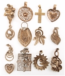 COSTUME JEWELRY PENDANTS - LOT OF 13
