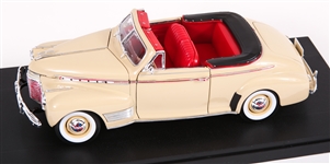 DIECAST 1941 CHEVY SPECIAL DELUXE CONVERTIBLE COUPE