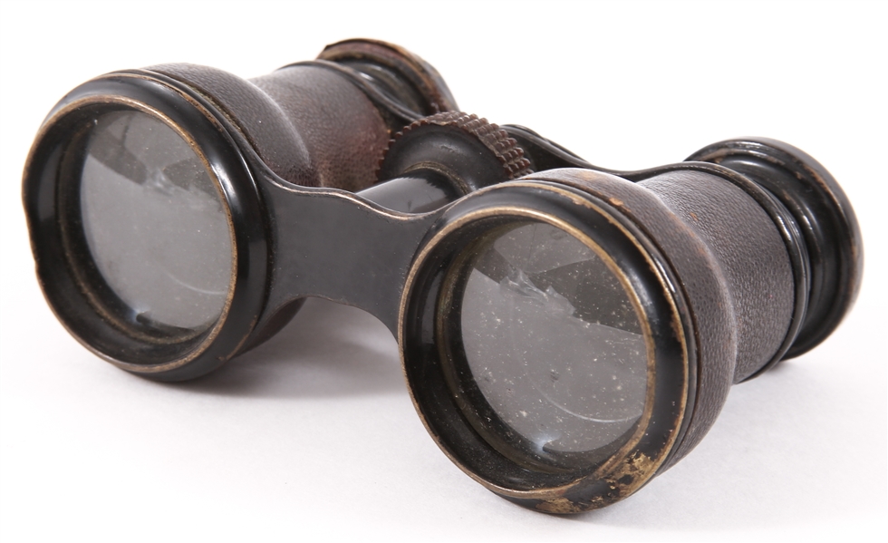 19TH C. JUMELLE CHEVALIER LEATHER CASE OPERA GLASSES 