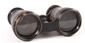 19TH C. JUMELLE CHEVALIER LEATHER CASE OPERA GLASSES 