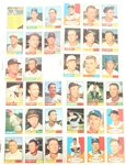 TOPPS 1961 BASEBALL CARDS - COLLECTORS LOT OF 35
