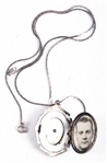 STERLING SILVER NECKLACES, PENDANTS, RINGS & BROOCHES