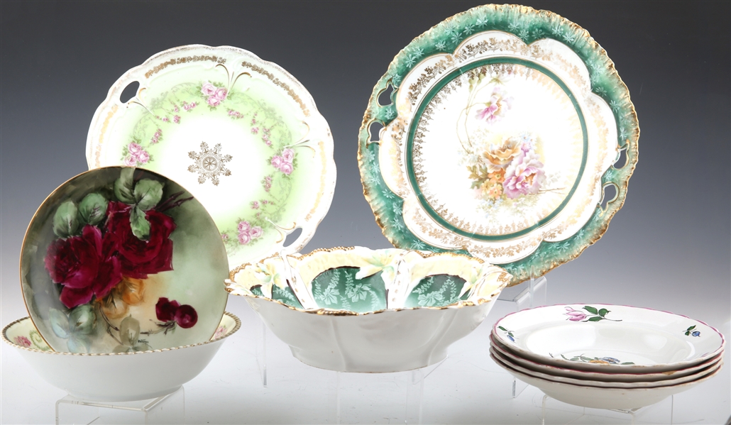 FLORAL DINNERWARE AND SERVINGWARE - LOT OF 9