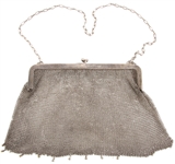 LADIES .800 SILVER MESH CHAIN ANTIQUE PURSE