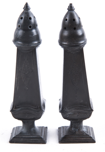 EARLY 20TH C. ASTOR BY POOLE PEWTER SHAKER SET OF 2