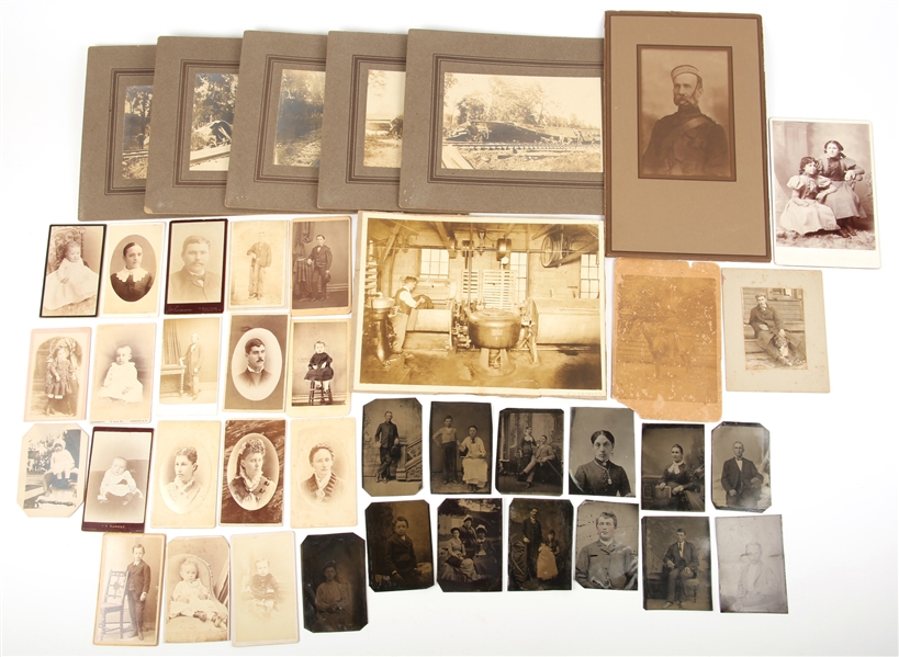 EARLY PHOTOGRAPHY LOT OF 41