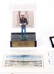 US MARINE CORPS COMMEMORATIVE & MEMORABILIA LOT