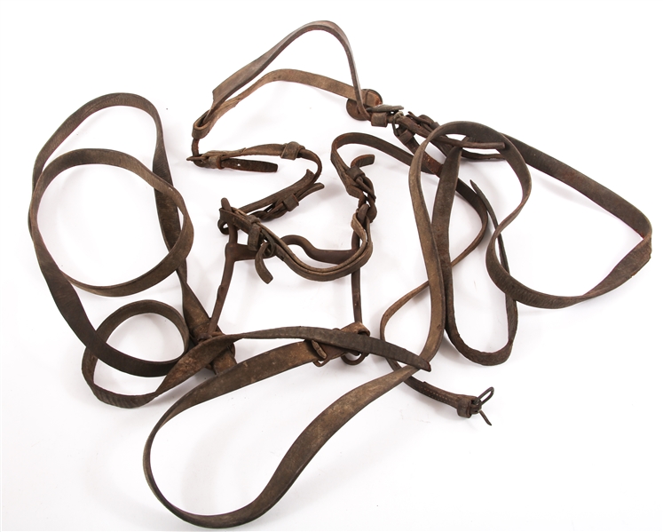 EARLY 20TH C. CAVALRY BRIDLE WITH HEART ROSETTES