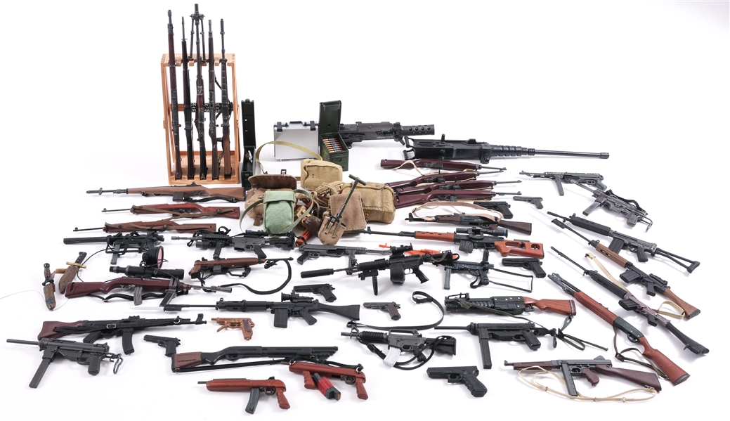 MINIATURE GUN & GEAR MODELS 