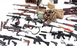 MINIATURE GUN & GEAR MODELS 