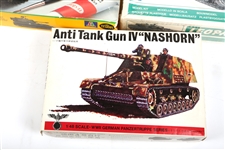1/35TH AND 1/48TH SCALE MODEL TANK LOT OF 5