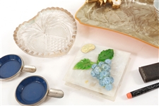 TOBACCIANA - LIGHTERS, ASHTRAYS, MATCHBOX HOLDER & MORE