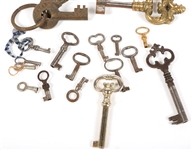 19TH AND 20TH C. KEYS LOT OF 22