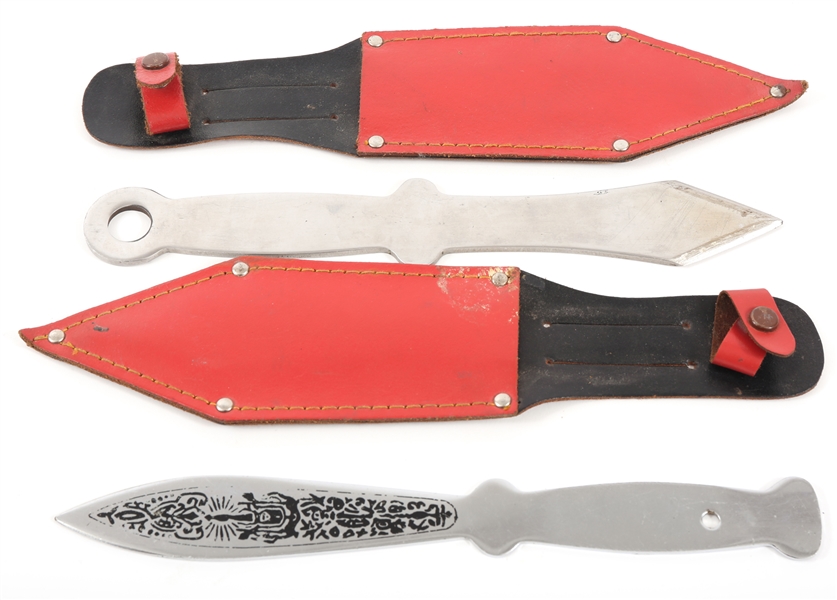 JAPANESE THROWING KNIVES WITH SHEATHS - LOT OF 2