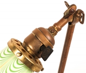 FARIES BRASS DESK LAMP W/ PULLED FEATHER GLASS SHADE