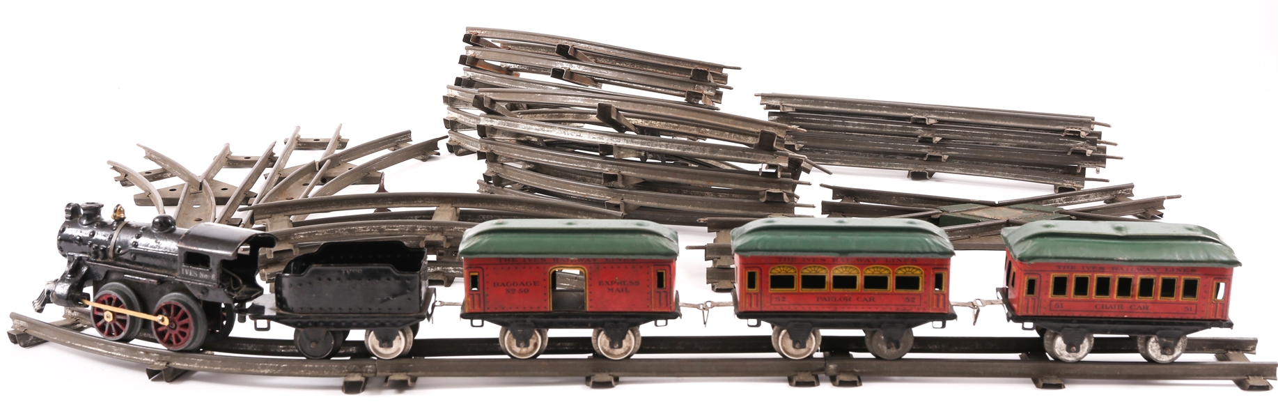 IVES STANDARD GAUGE WIND UP TRAIN WITH TRACK